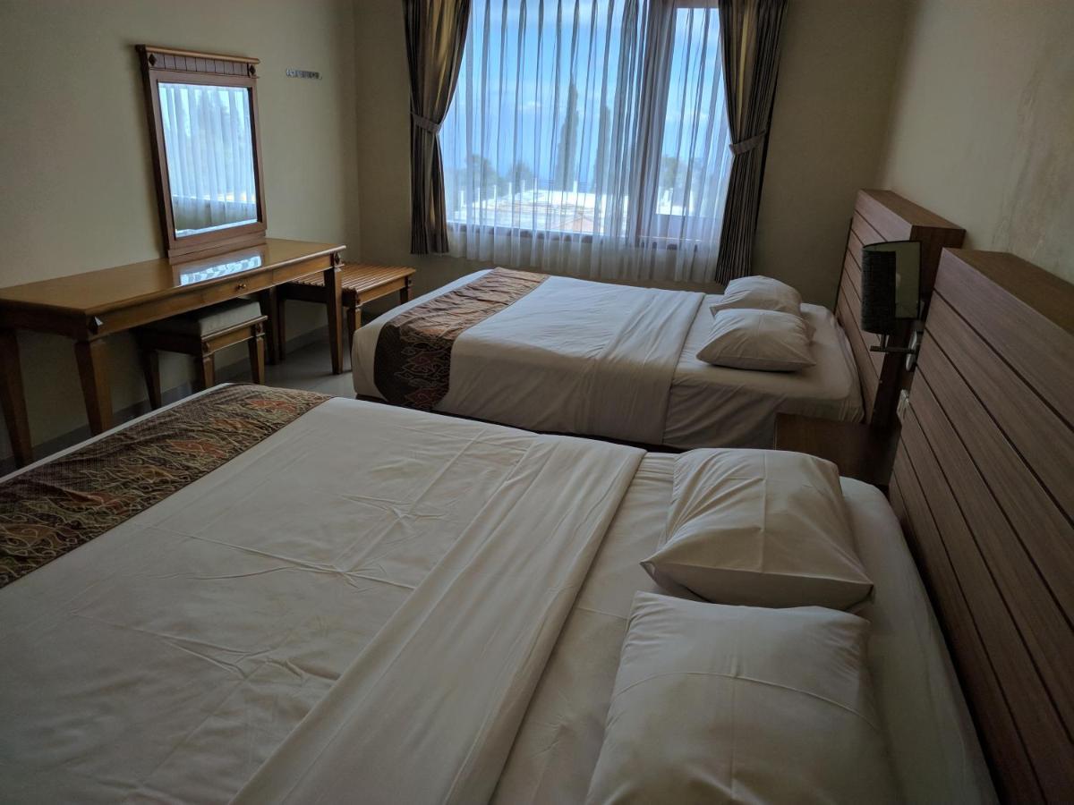 Hotel Pondok Asri Tawangmangu Exteriér fotografie